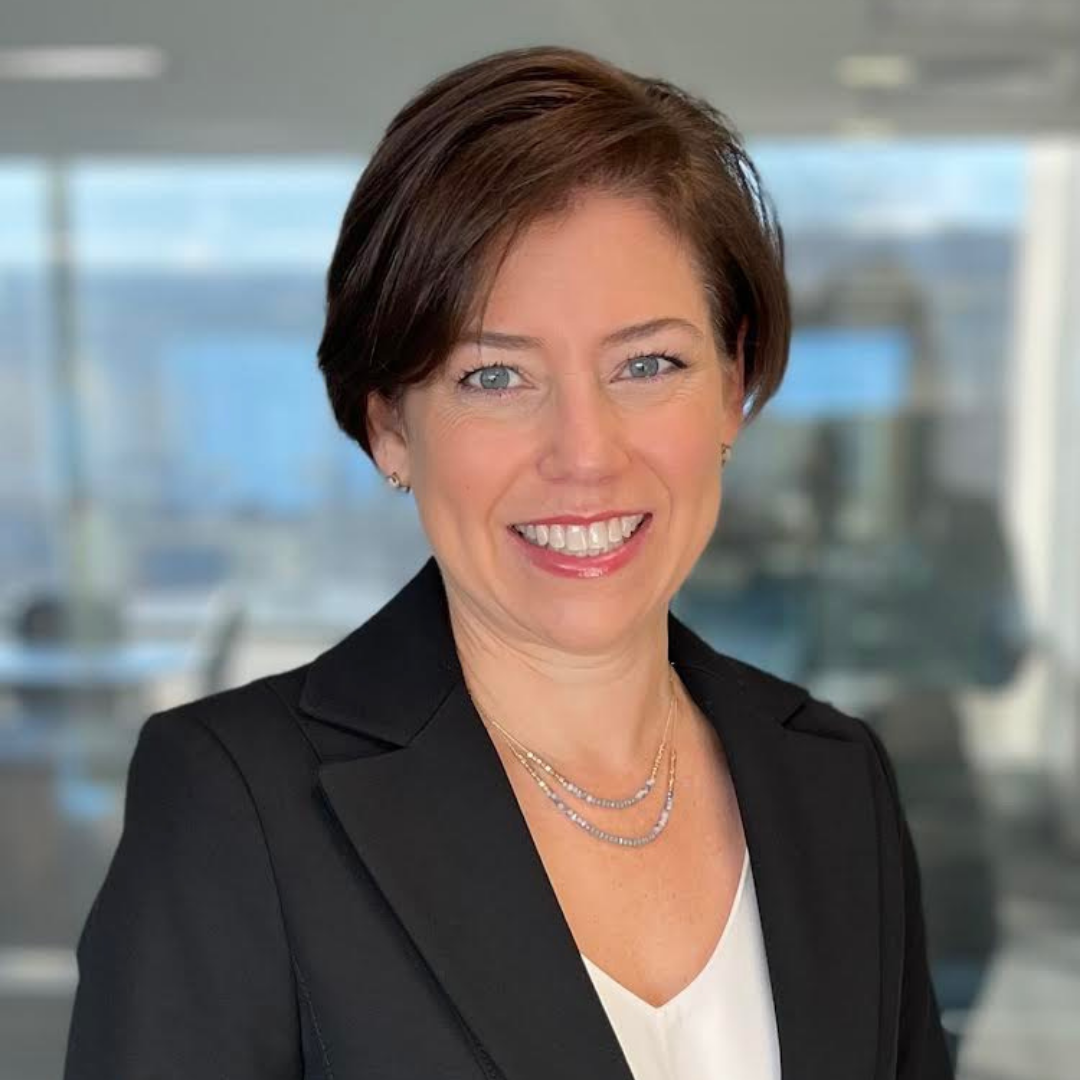 Suzanne Vaughan Headshot with blurred background